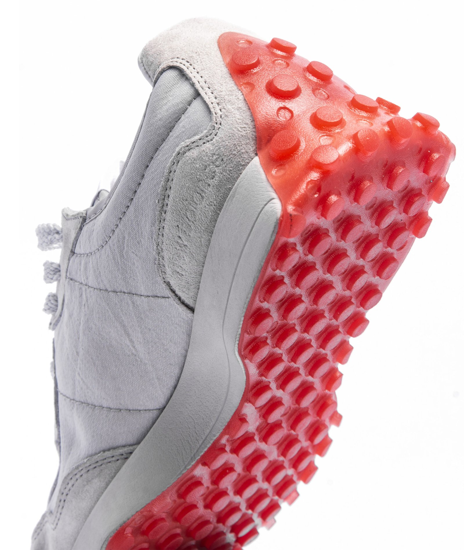 NEW BALANCE LEVI'S X 327 GREY – Image 5